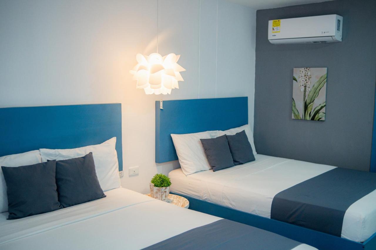 Hotel Adaz Mediterraneo Санта Марта Екстериор снимка