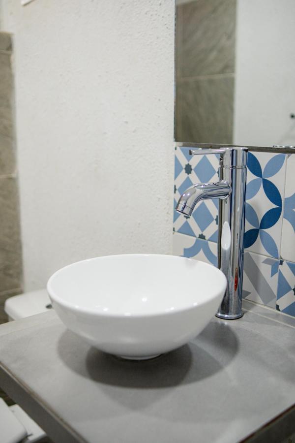 Hotel Adaz Mediterraneo Санта Марта Екстериор снимка